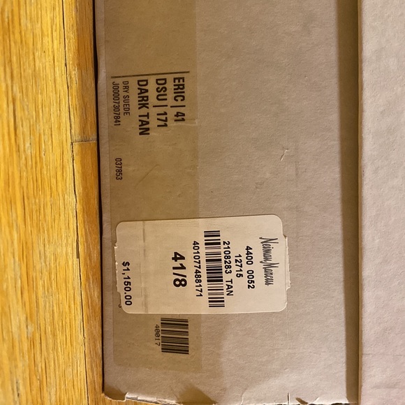 Brand New Jimmy Choo suede Chelsea boot with fringe - Picture 3 of 6